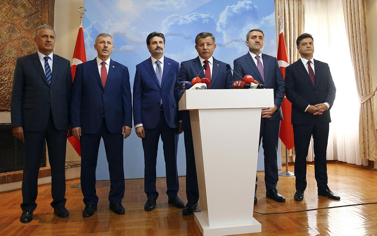 Ahmet Davutoğlu Ak Parti'den istifa etti son dakika açıklaması