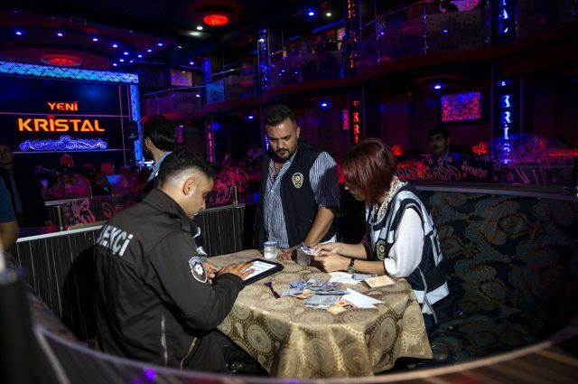 Ankara'da hareketli gece! Büyük operasyona 552 polis katıldı