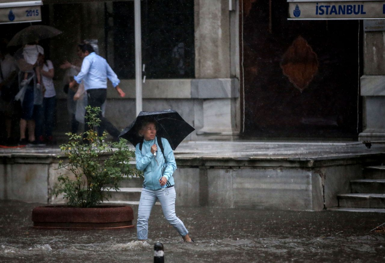İstanbul ile birlikte bu iller dikkat! Sağanak yağış etkili olacak