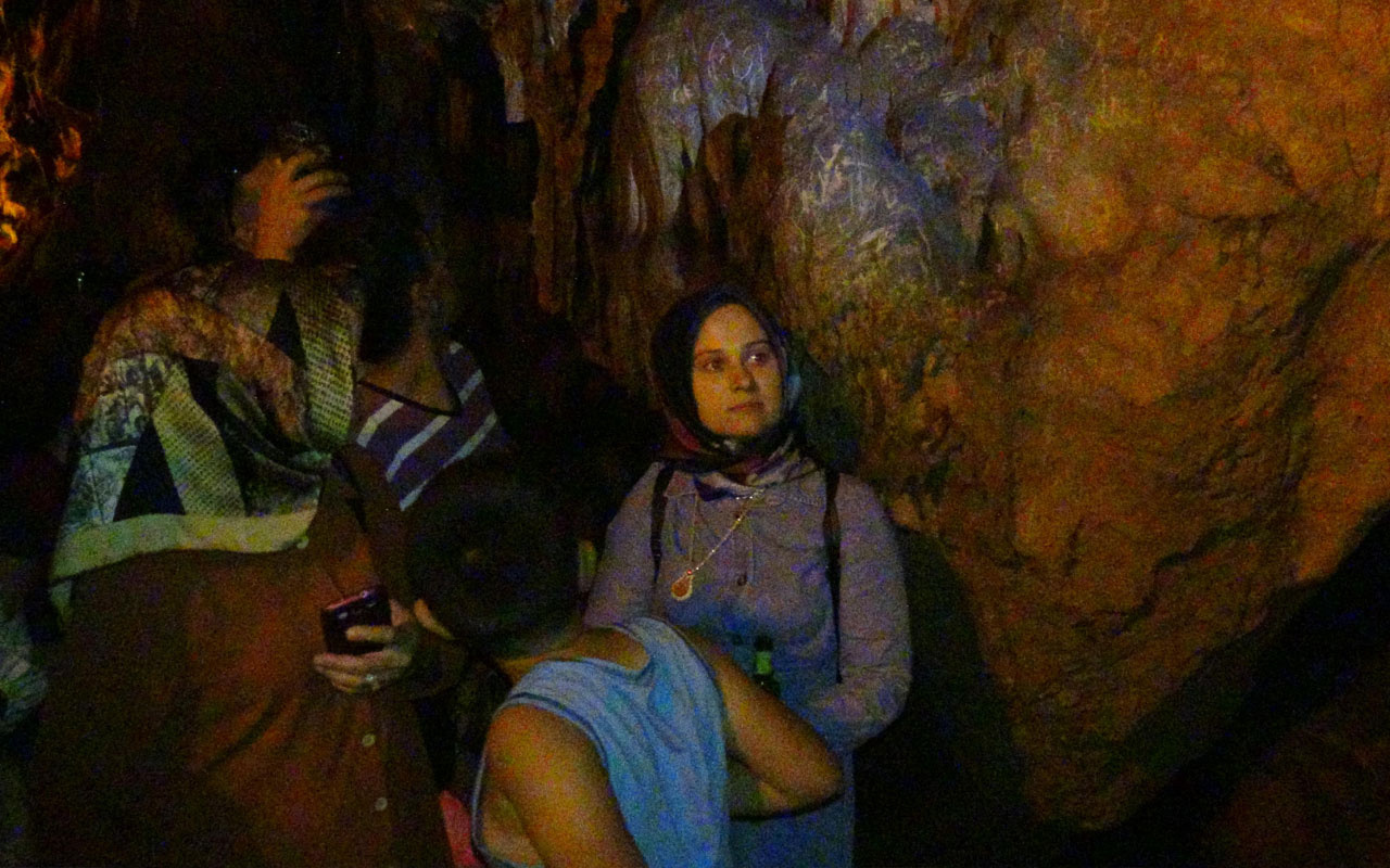 Türkiye'nin en büyüklerinden ama mağaranın içine girenler pişman oluyor