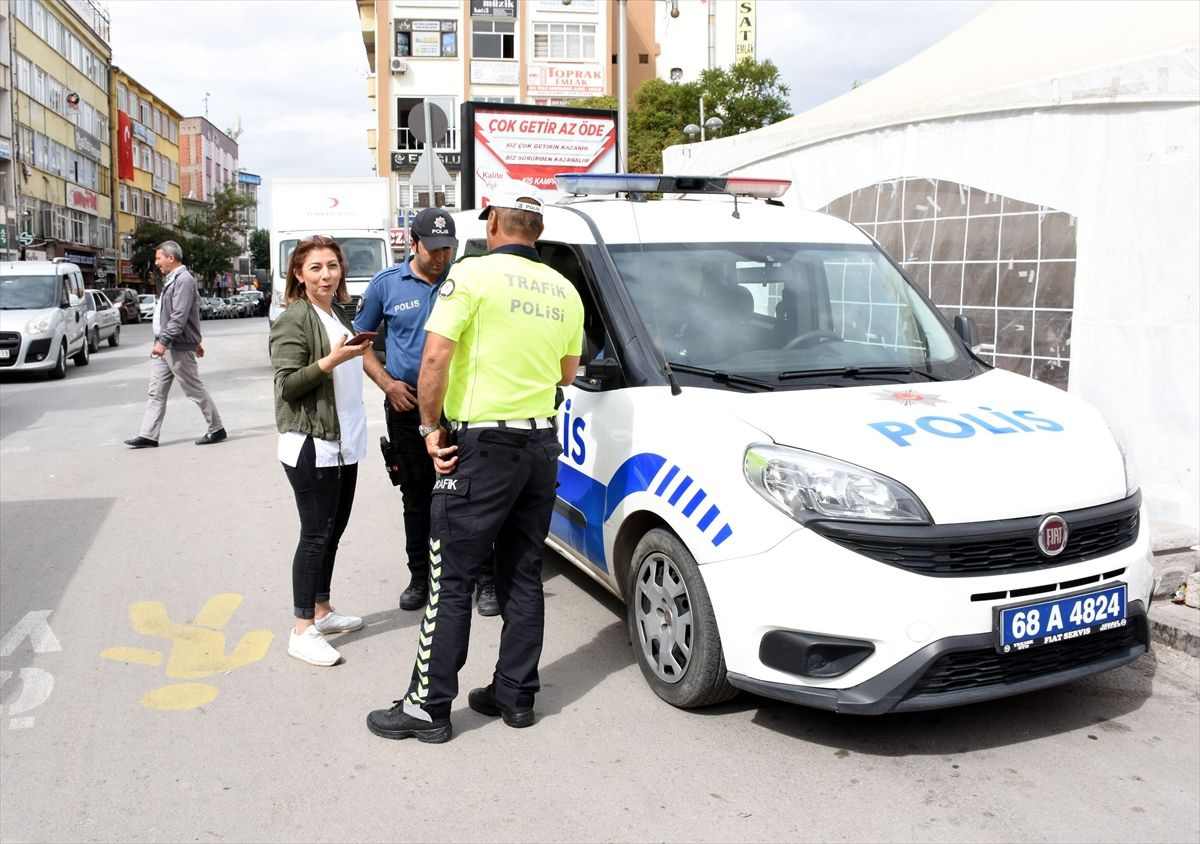 Türkiye genelinde uygulama başladı arabada sigara içenlere ceza yağdı