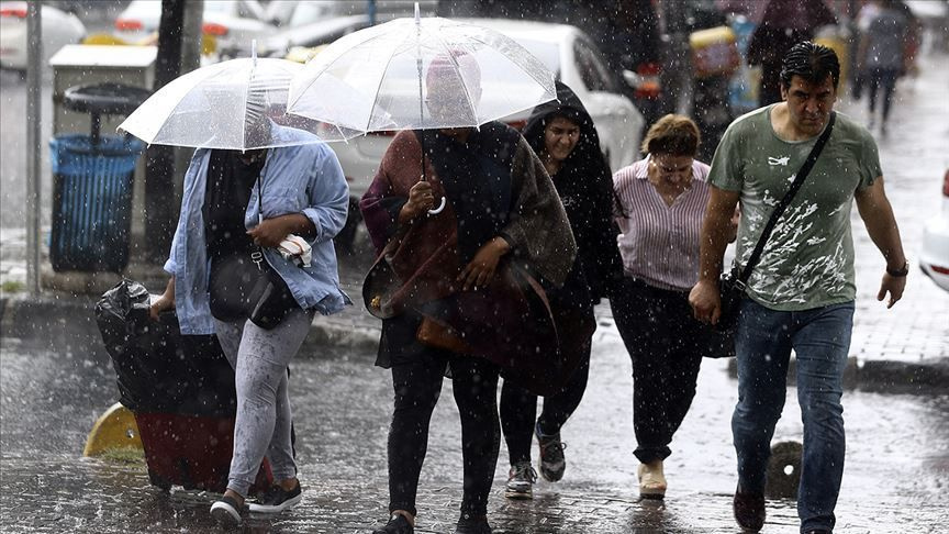 Meteoroloji'den sağanak uyarısı! İstanbul ile birlikte 20 kenti vuracak