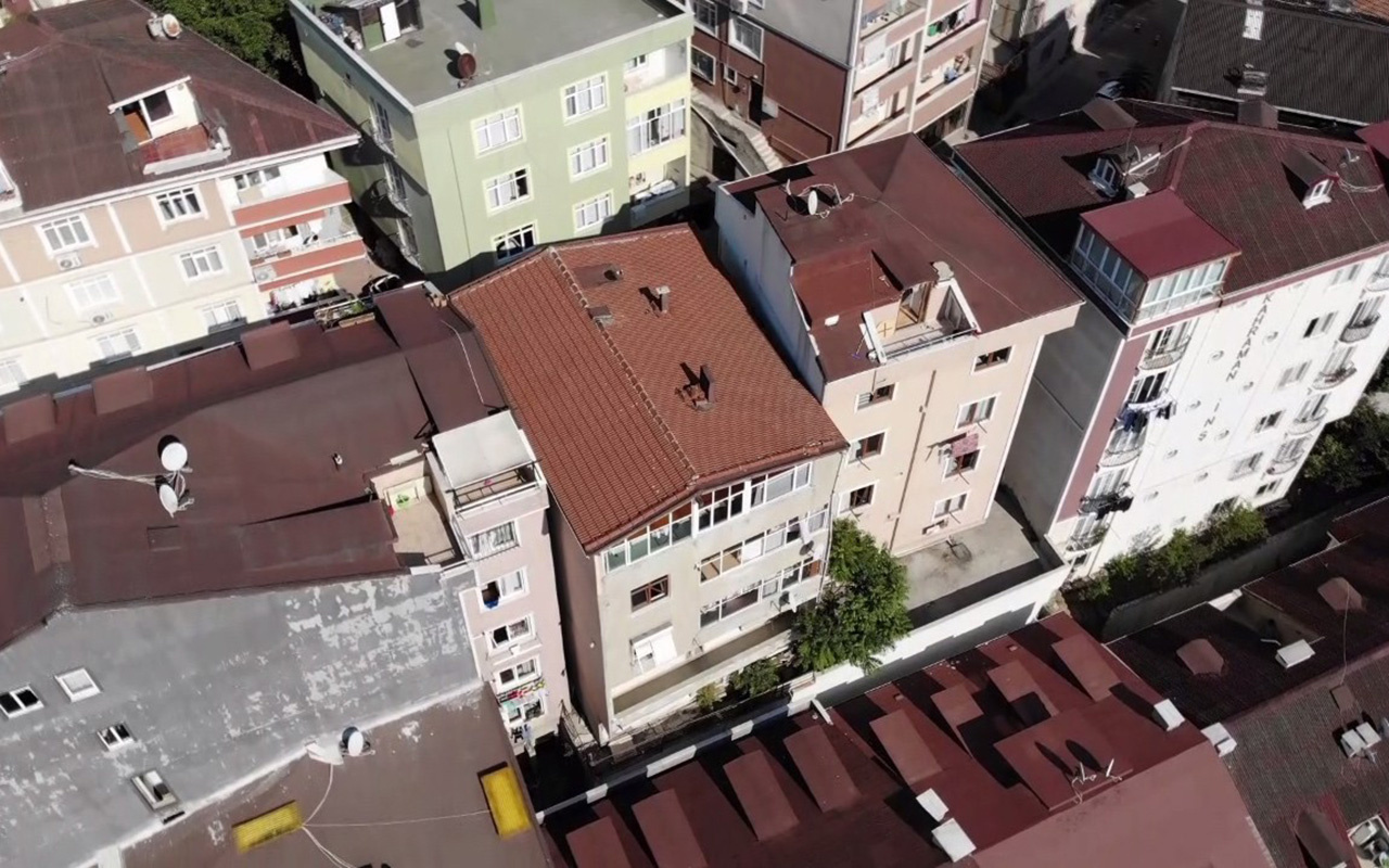 İstanbul Kağıthane’de bina yan yattı