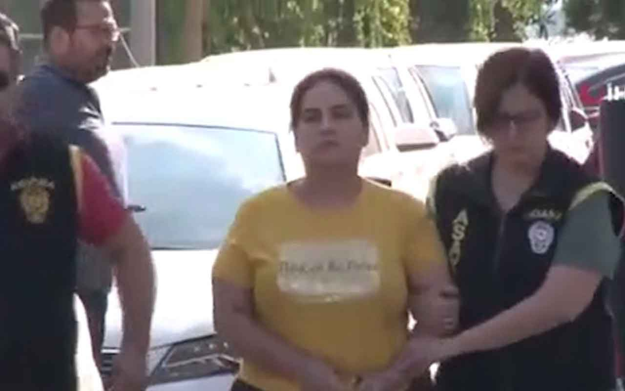 Sevgilisini 14 yaşındaki oğluna öldürten annenin dikkat çeken tişörtü