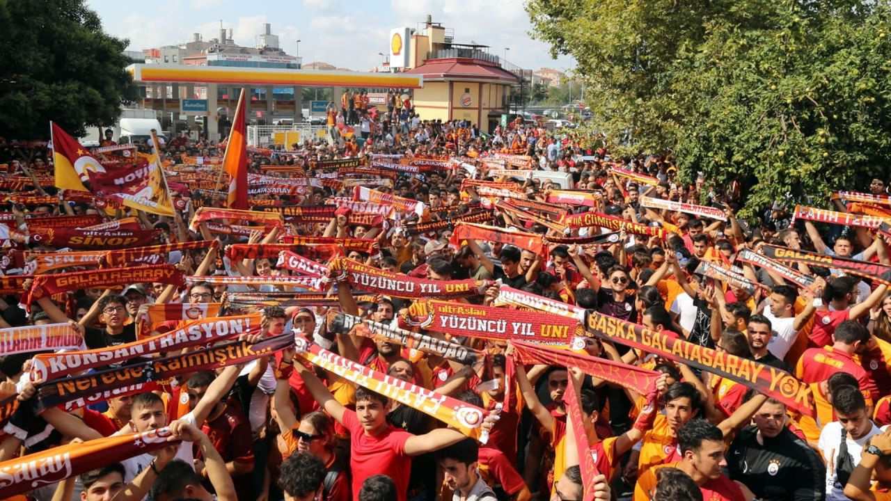 Areda Survey araştırdı! Türkiye’de her 3 kişiden biri Galatasaray’ı tutuyor