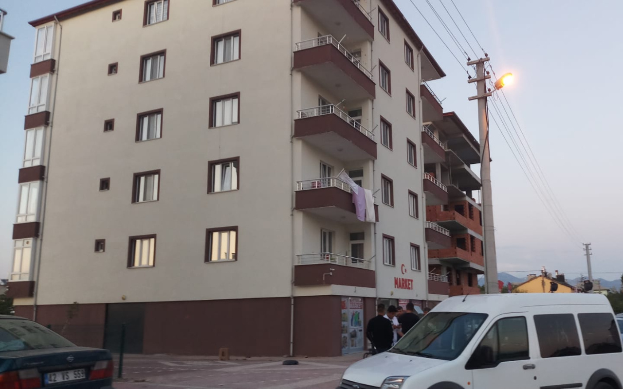 Konya’da şüpheli ölüm 3. kattan yere düştü