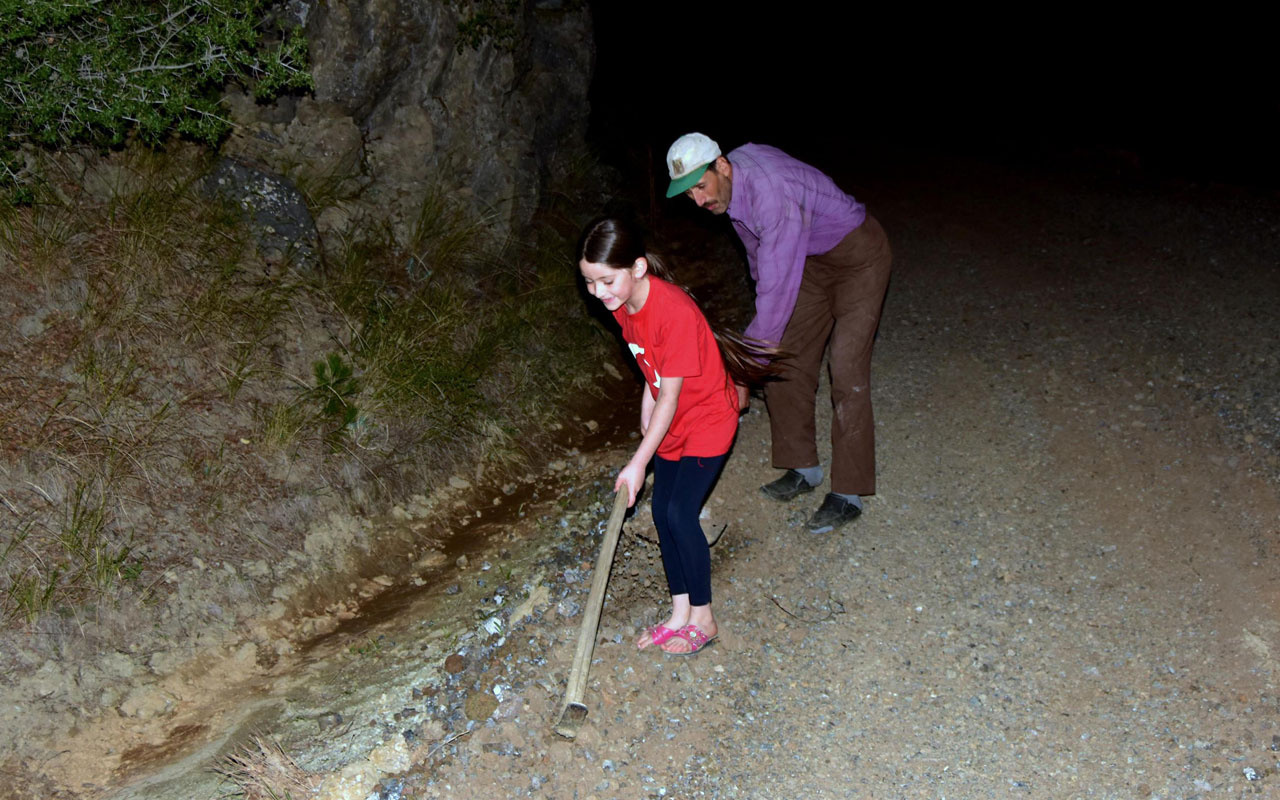 Kızının okula gidebilmesi için borçla yol yaptırmıştı yeni gelişme var