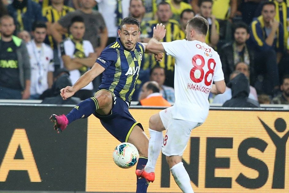 Fenerbahçe'ye Antalya darbesi sonrası olay sözler: Fantezi yapma topla kendini Ersun