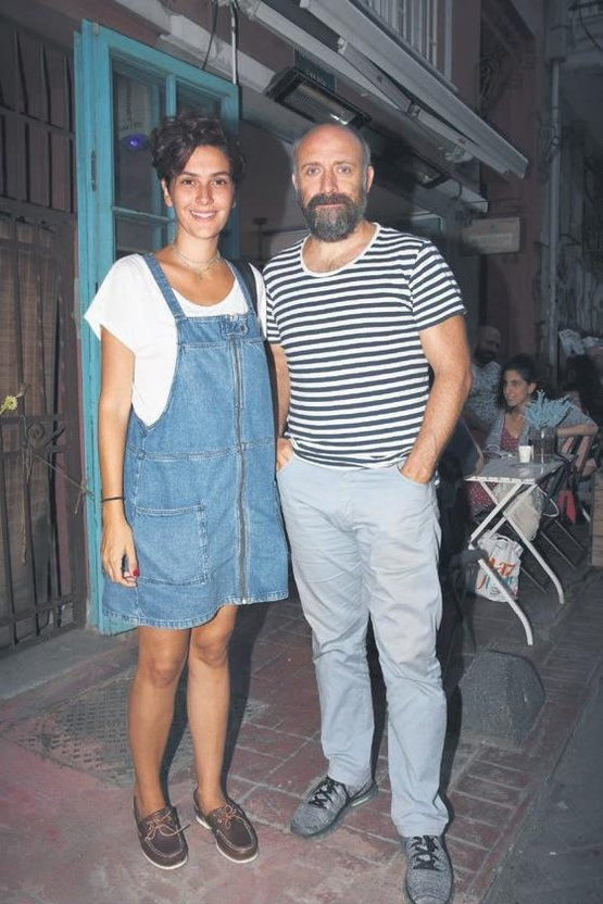 Zeynep Korel Berguzar Korel Iddiasi Olay Oldu Bebek Detayi Patladi Internet Haber