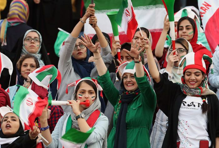 İran'da 40 yıl sonra bir ilk! Tarihi gecede tam 14 gol atıldı