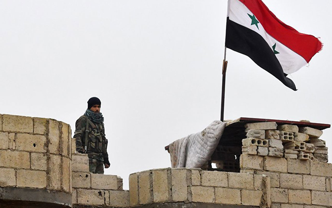 YPG ve Esad anlaştı! Suriye ordusu Kobane ve Menbiç'e konuşlanacak