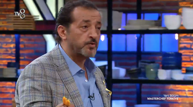Mehmet Şef sinirlendi Yasin'in ağzına zorla portakal kabuğu sokup yedirdi