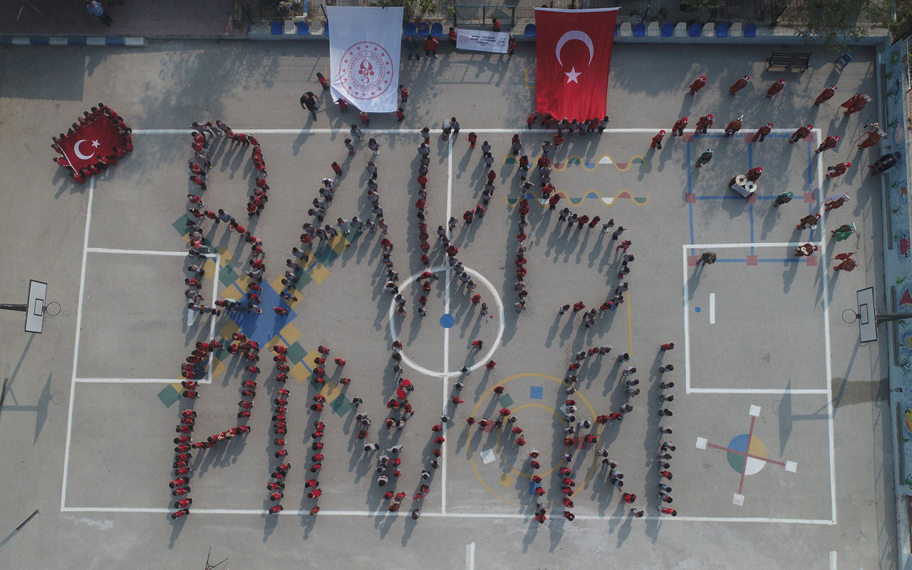 Bedenleriyle ‘Barış Pınarı’ yazan öğrencilerden Mehmetçiğe destek