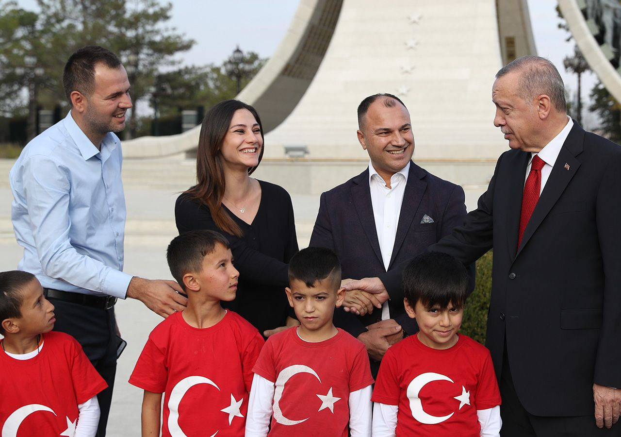 Cumhurbaşkanı Erdoğan öğrencileri ağırladı