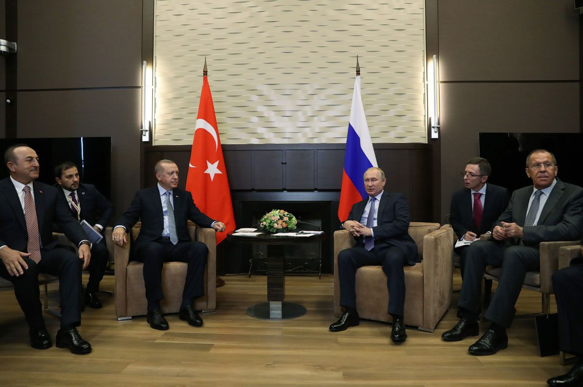 Erdoğan Putin görüşmesinde samimi görüntüler bu detay dikkat çekti