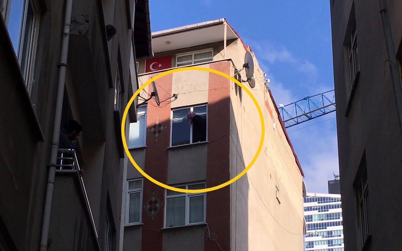 İstanbul Şişli'de mühürlü binadaki dairesine giren kadın cama çıkarak eylem yaptı