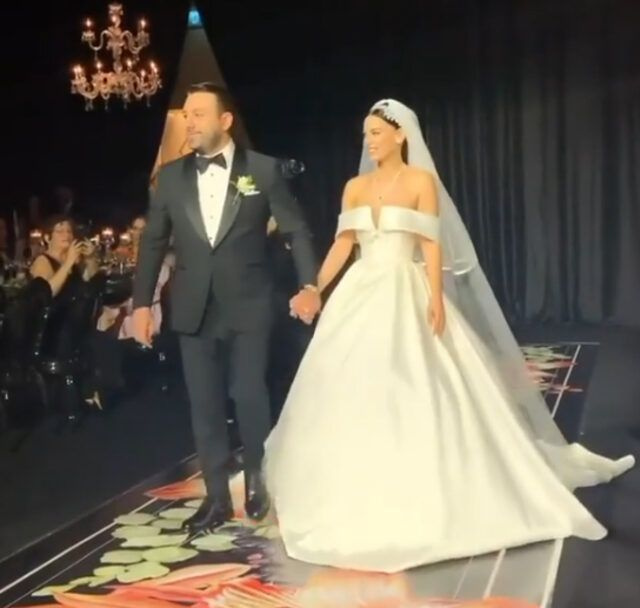 Adriana Lima benzerliği olay olan Survivor yıldızı Fatmagül Fakı evlendi!