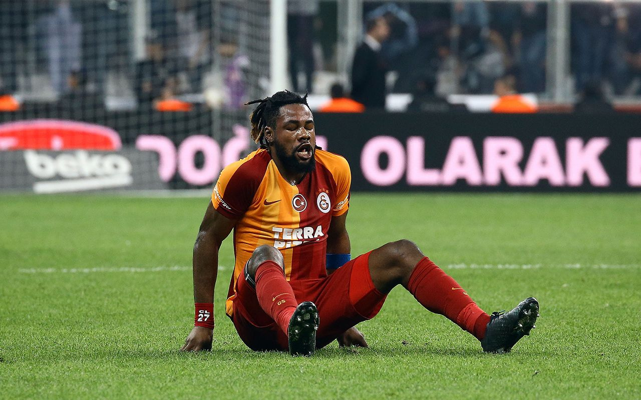 Galatasaray deplasmanda derbi galibiyetini unuttu