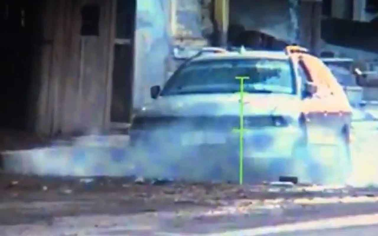 Tel Abyad'da bombalı araç böyle imha edildi