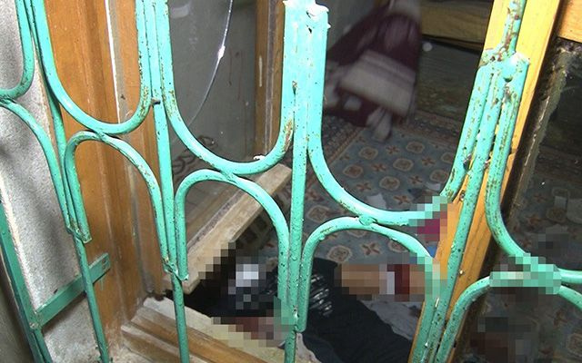 Konya'da bir kişi önce tartıştığı karısının boğazını ardından kendini kesti
