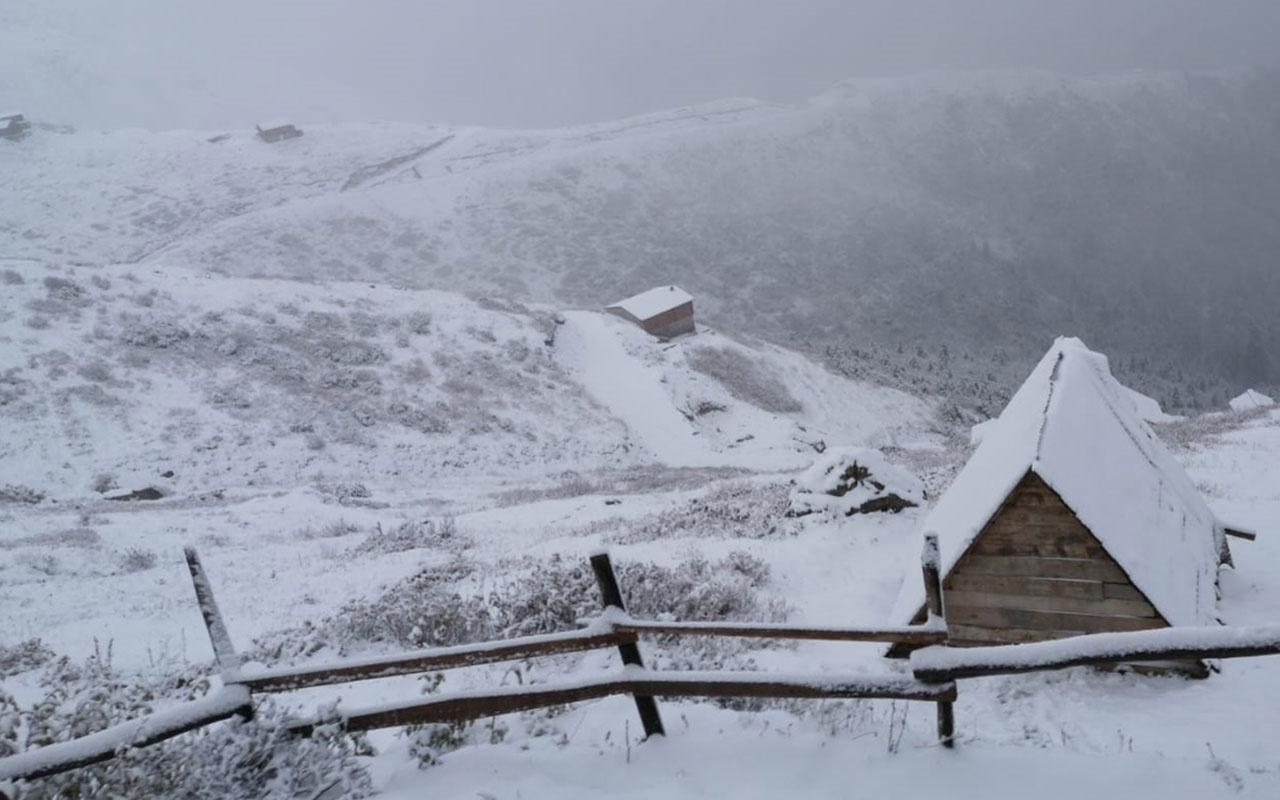 Kar yağışı erken başladı! Meteoroloji'den uyarılar üst üste geliyor