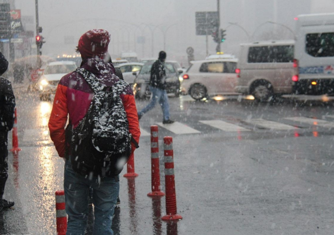 Meteoroloji'den kar uyarısı! Marmara ve Karadeniz için turuncu alarm