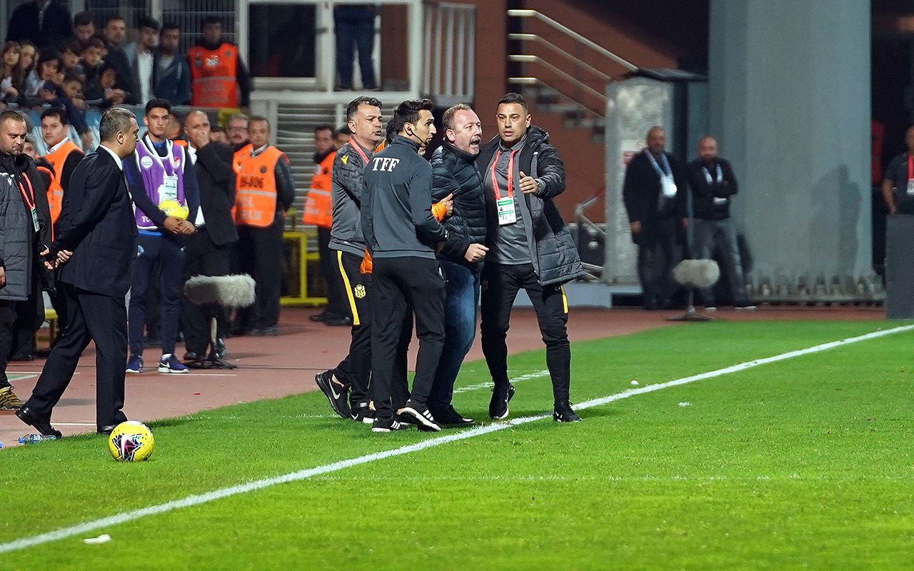 Yeni Malatyaspor Teknik Direktörü Sergen Yalçın 5 saniyede kızardı