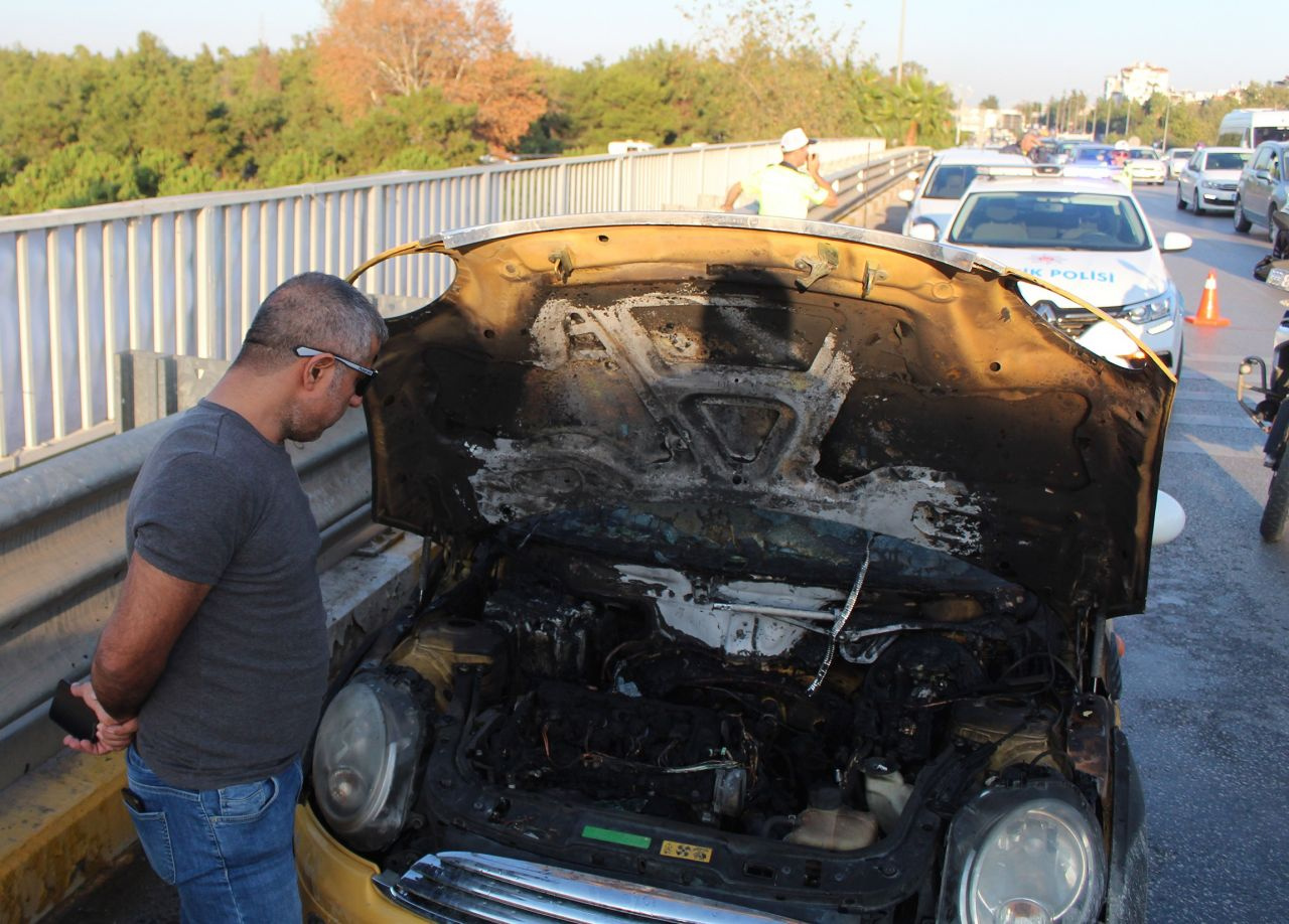 6 bin liraya yaptırılan otomobil 5'inci kilometrede yandı