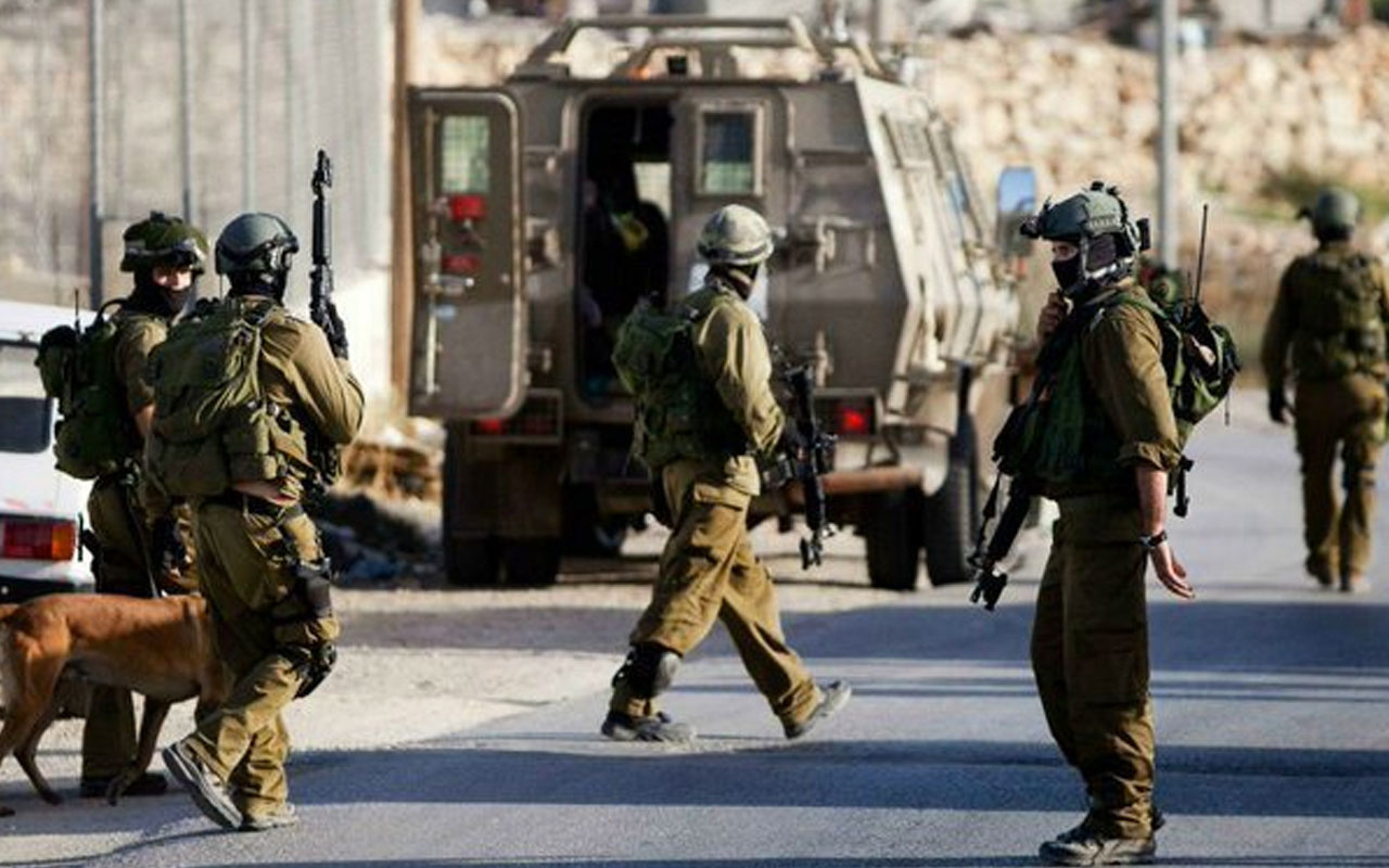 İsrail işgali altındaki Batı Şeria'da 7 Filistinli gözaltına alındı