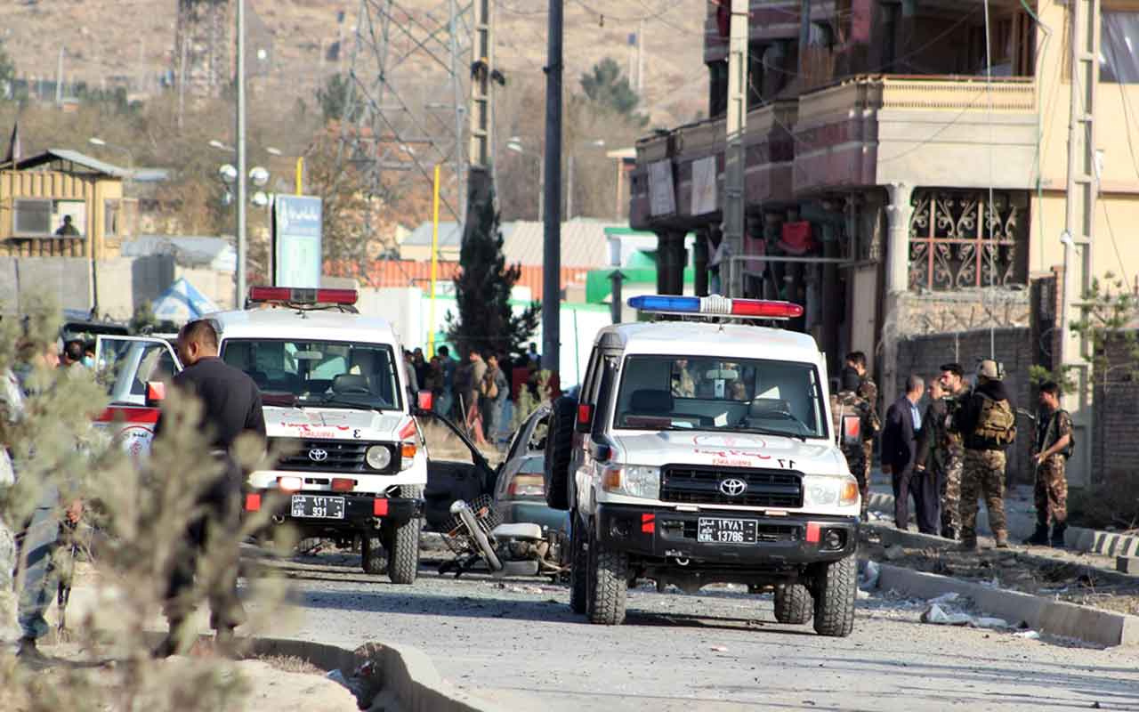 Kabil'de bomba yüklü araçla saldırı: 7 ölü