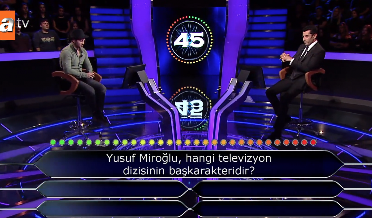 Kenan İmirzalıoğlu tüyo verdi Kim Milyoner Olmak İster'de şaşırtan soru