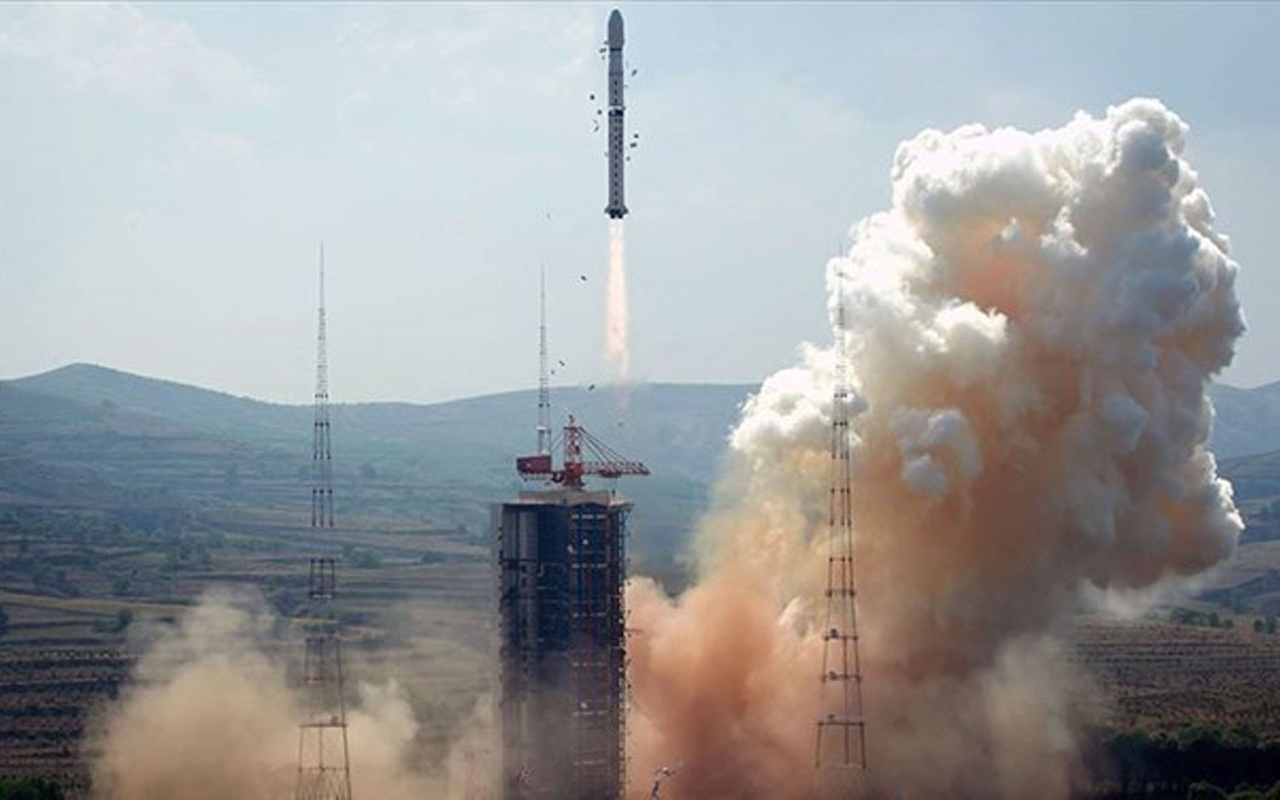 Çin uzaydan görüntü almak için uydu fırlattı