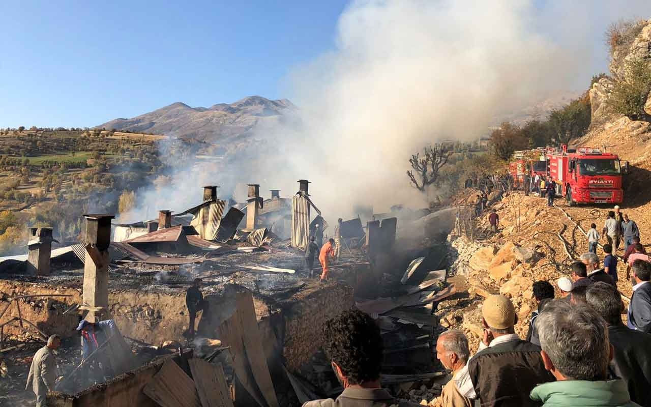 Elazığ'da bir köyde 6 ev yandı