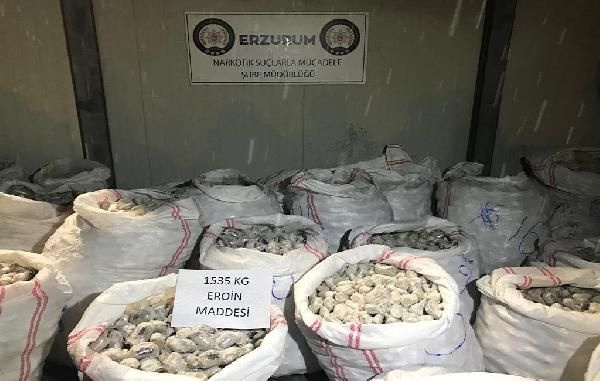 Erzurum'da 1 ton 535 kilogram eroinle yakanlandılar! Mahkemede birbirlerine düştüler