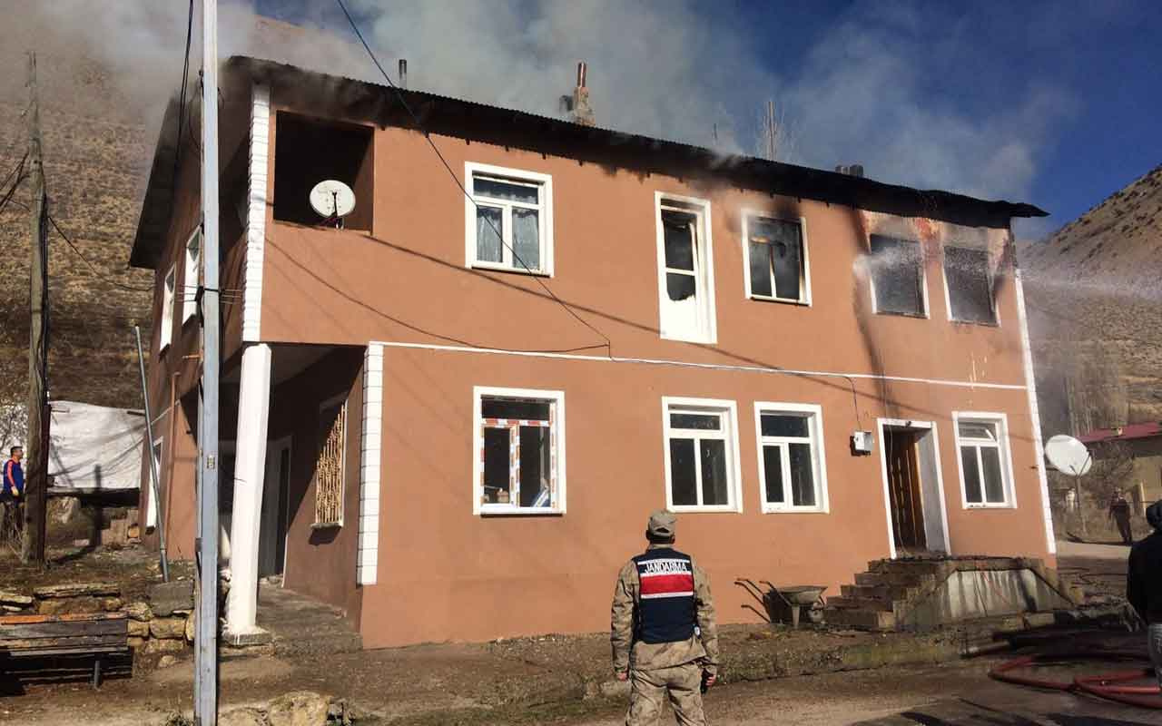 Bayburt’ta bir evde çıkan yangında 3 kişi hayatını kaybetti
