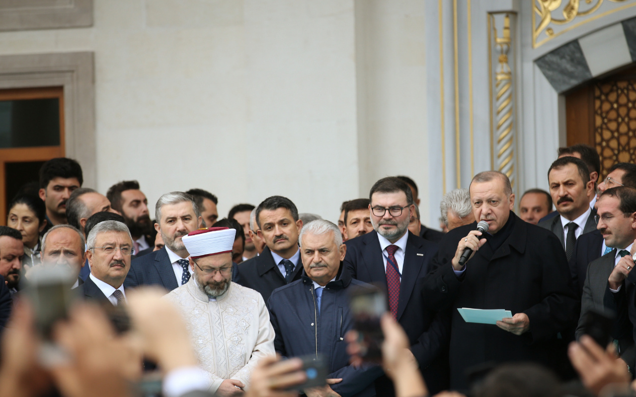 Erdoğan Bilal Saygılı Camii açılışını yaptı vatandaştan yoğun ilgi