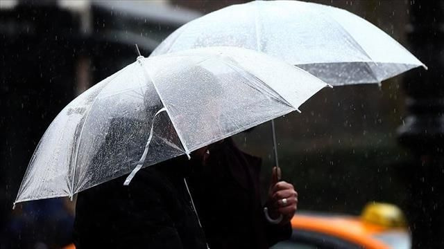 Meteoroloji İzmir'in o ilçeleri için sağanak yağış uyarısında bulundu