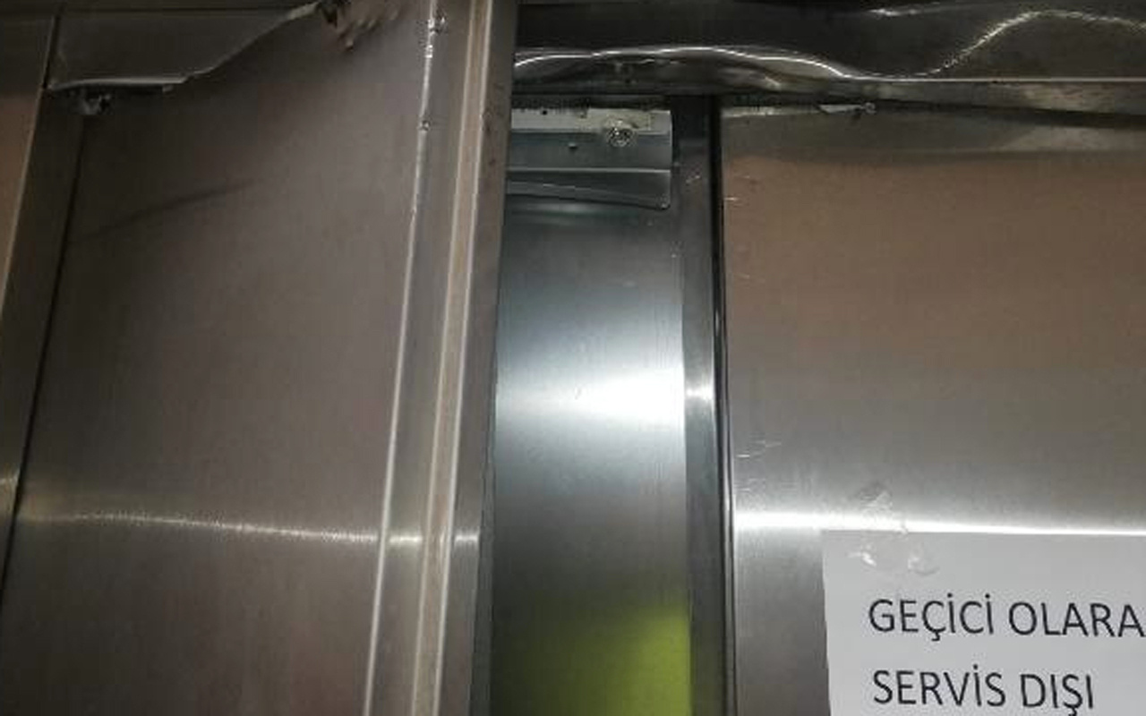 Metrobüs durağında 'şaşırtan asansör'e İBB'den açıklama