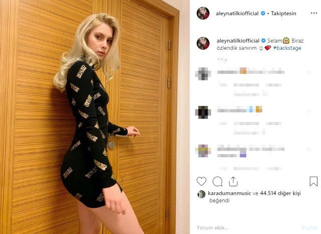 Aleyna Tilki Süper mini elbisesiyle poz verdi sosyal medyada olay oldu