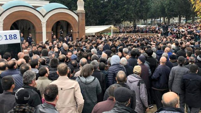 'Sahte peygamber' Evrenosoğlu'nun cenazesinde tuhaf olaylar
