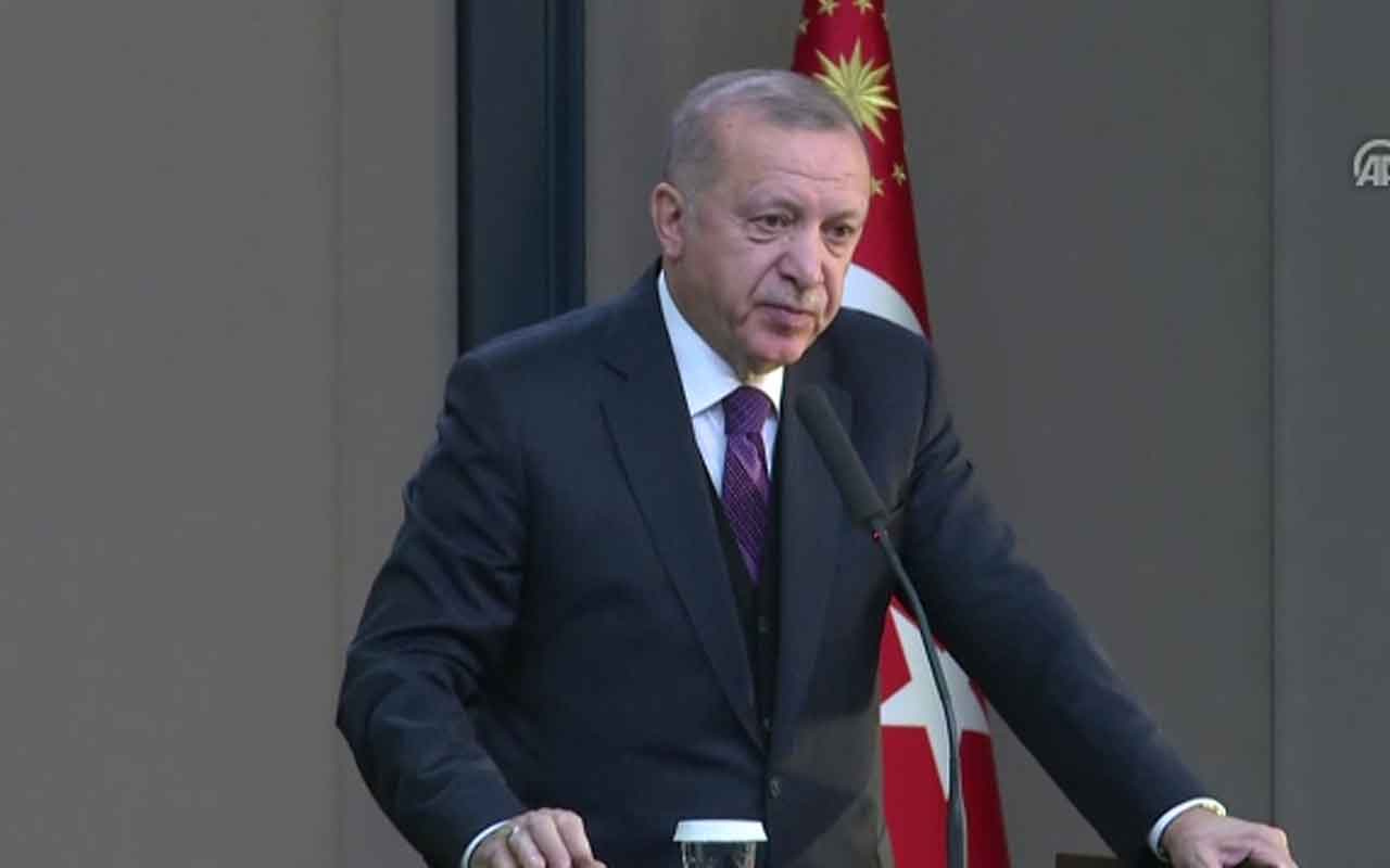 Erdoğan'dan Adil Öksüz çıkışı: Karga tulumba alır gelir mi onu da görürüz