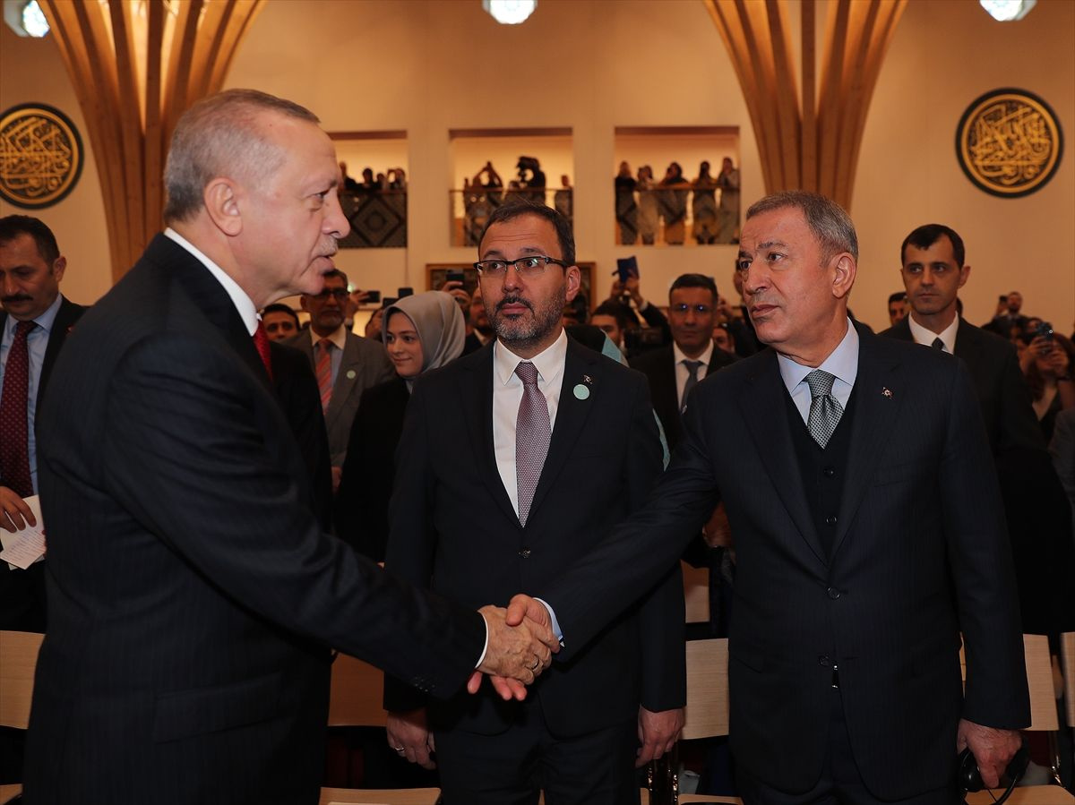 Cumhurbaşkanı Erdoğan'dan Cambridge Camisi'nde Kur'an-ı Kerim tilaveti