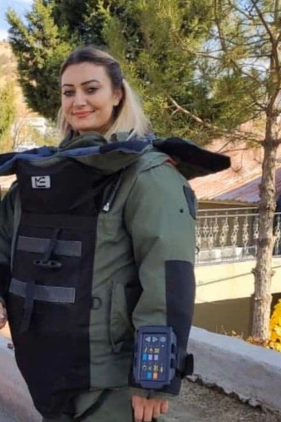 Şırnak'ta şehit olan askerlerin isimleri belli oldu Esma Çevik'in bomba imha görüntüleri