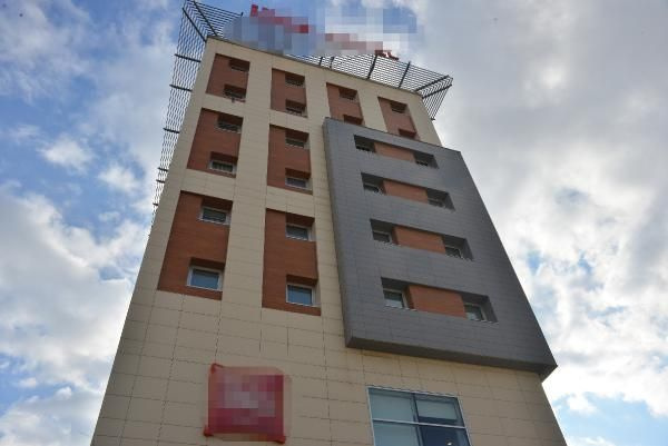 Adana'da genç kadın otelde ölü bulundu