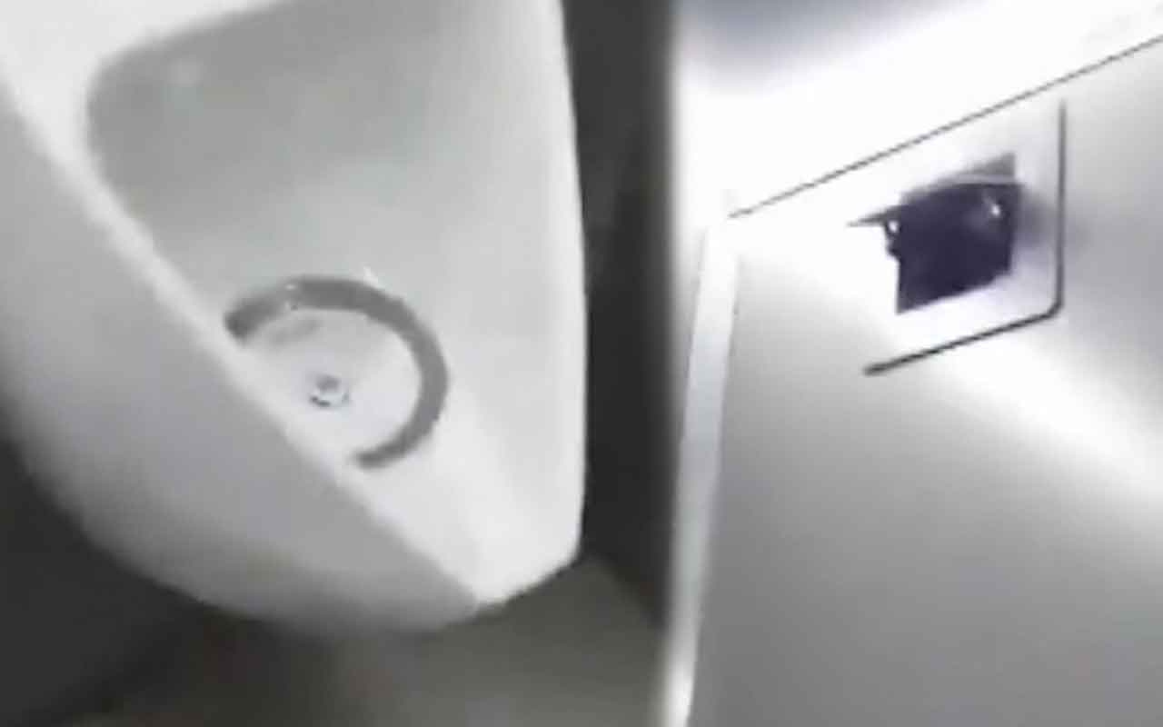 Rusya'da metro istasyonlarındaki tuvaletlere kamera takıldı