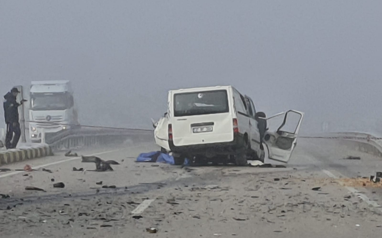 Kastamonu Devrakani'de dehşet veren kaza: 5 ölü çok sayıda yaralı