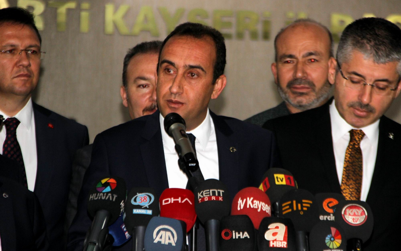 İYİ Partili Belediye Başkanı Mustafa İlmek AK Parti'ye geçti