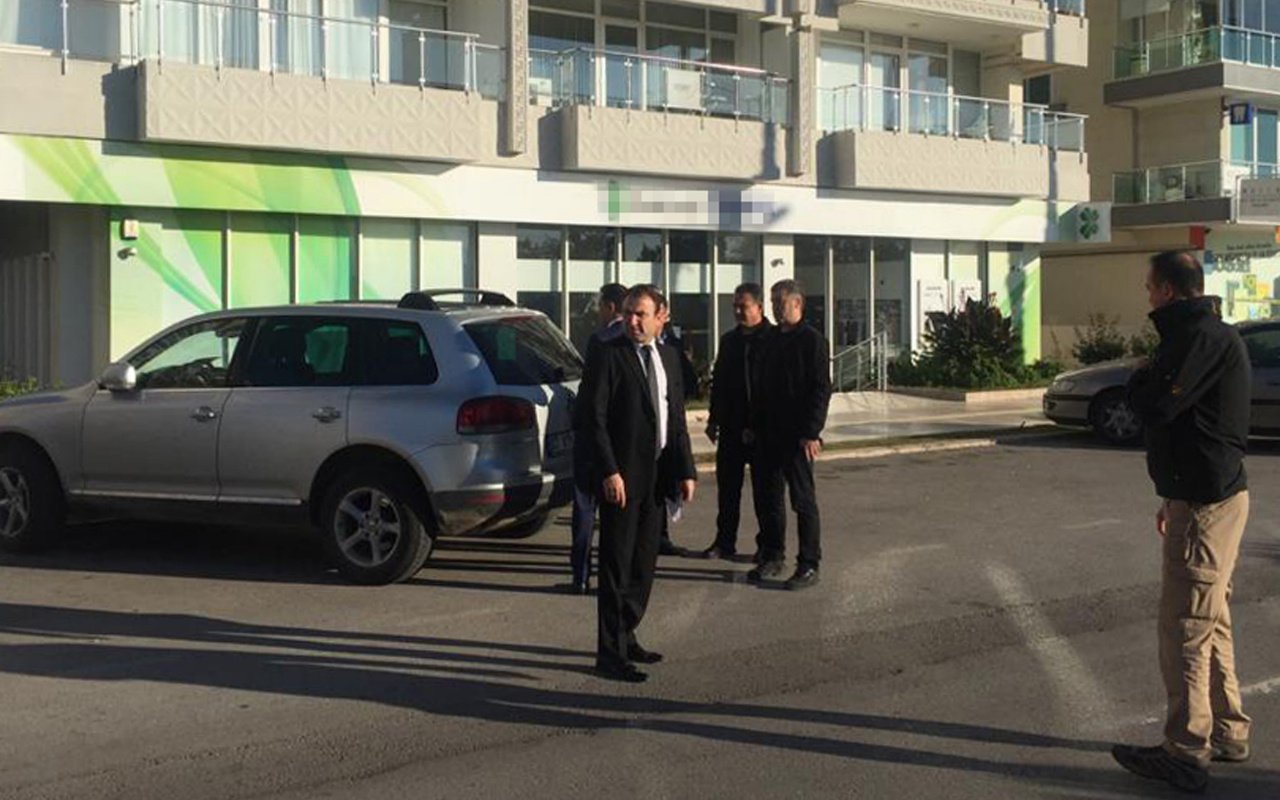 Antalya'da bankada soygun girişimi! Güvenlik görevlisi rehin alındı
