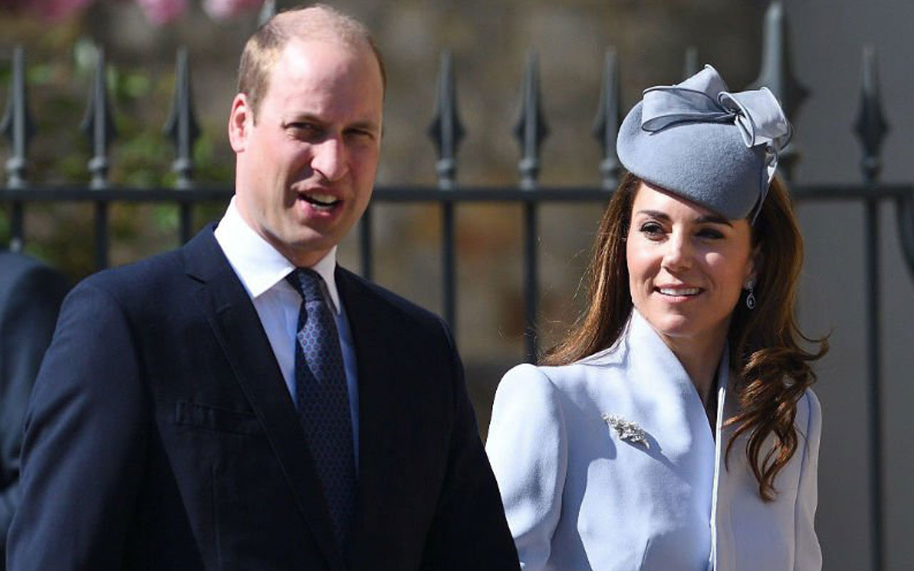 İngiliz Kraliyet gelini Kate Middleton'ın Prens Williams'a hareketi olay oldu