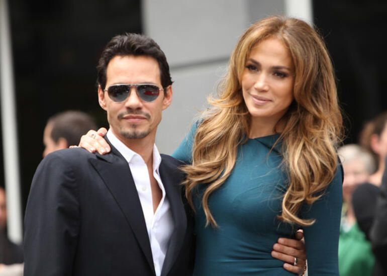 Jennifer Lopez'in eski eşi Marc Anthony'nin yatı yandı milyon dolarlar denize gömüldü